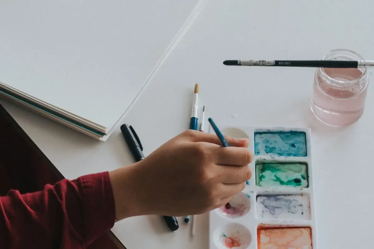 Sørg for ordentligt lys når du maler - 3 gode råd